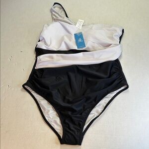 CUPSHE ASYMMETRICAL BLACK WHITE TUMMY CONTOURING ONE PEICE MESH MIDDLE SZ XL